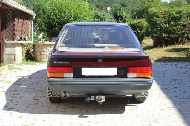 RENAULT 25 GTD 65 CV BVM5 / ORIGINE FRANCE 8