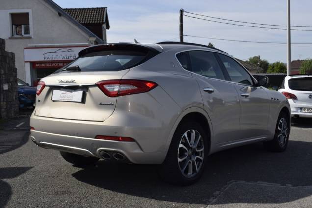 MASERATI LEVANTE GRAN LUSSO 3.0 D 275 CV BVA  11