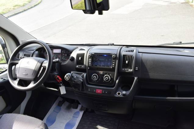 CITROEN JUMPER MINIBUS 9 PLACES 2.2 HDI 110 CV BVM6 12