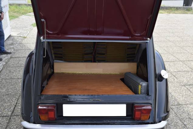 CITROEN 2 CV 6 CHARLESTONE 20 CITROEN 2 CV 6 CHARLESTONE 20