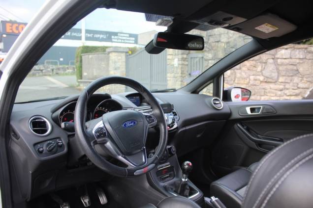 FORD FIESTA 1.6 ECOBOOST 182 CV BVM6 / PACK PERFORMANCE 10