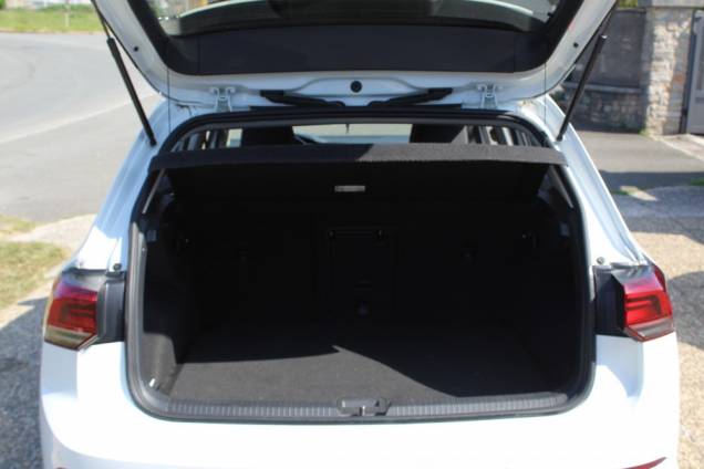 VOLKSWAGEN GOLF ACTIVE 2.0 TDI 116 CV BVM6 14 VOLKSWAGEN GOLF ACTIVE 2.0 TDI 116 CV BVM6 14