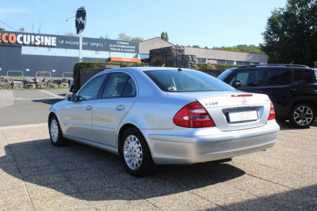 MERCEDES BENZ CLASSE E ELEGANCE 280 CDI 3.0 190 CV BVA / ORIGINE FRANCE 6