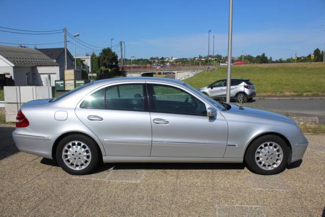 MERCEDES BENZ CLASSE E ELEGANCE 280 CDI 3.0 190 CV BVA / ORIGINE FRANCE 5