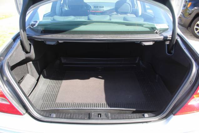 MERCEDES BENZ CLASSE E ELEGANCE 280 CDI 3.0 190 CV BVA / ORIGINE FRANCE 17