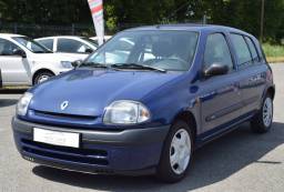 RENAULT CLIO II 1.2 58CV RTE / 5 PORTES / CROCHET D'ATTELAGE