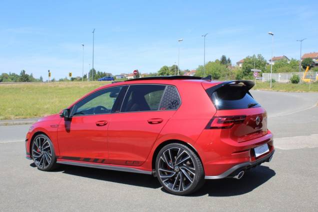 VOLKSWAGEN GOLF GTI CLUBSPORT 300 CV DSG7 / TOIT OUVRANT PANORAMIQUE 8