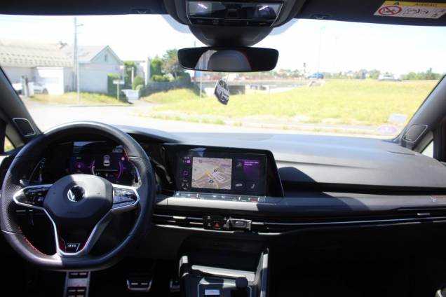 VOLKSWAGEN GOLF GTI CLUBSPORT 300 CV DSG7 / TOIT OUVRANT PANORAMIQUE 11