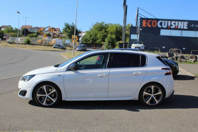 PEUGEOT 308 GT 2.0 BLUEHDI 180 CV EAT6 / TOIT PANORAMIQUE / ORIGINE FRANCE 4 PEUGEOT 308 GT 2.0 BLUEHDI 180 CV EAT6 / TOIT PANORAMIQUE / ORIGINE FRANCE 4