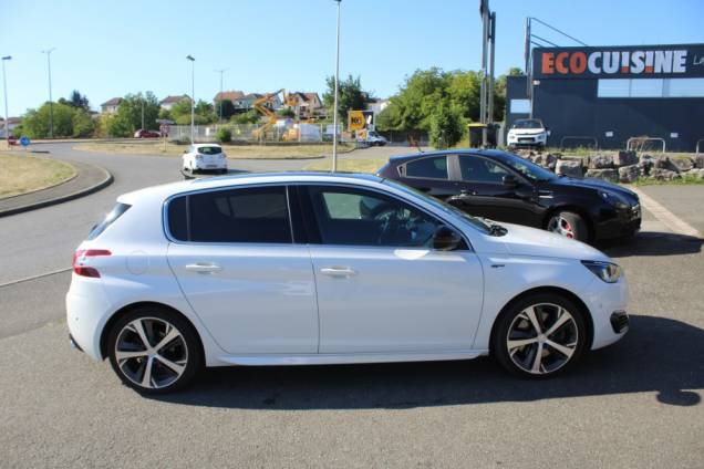PEUGEOT 308 GT 2.0 BLUEHDI 180 CV EAT6 / TOIT PANORAMIQUE / ORIGINE FRANCE 5 PEUGEOT 308 GT 2.0 BLUEHDI 180 CV EAT6 / TOIT PANORAMIQUE / ORIGINE FRANCE 5