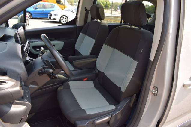 CITROEN BERLINGO FEEL HDI 130 CV EAT8 73000 KM / 5 PLACES 9