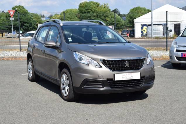 PEUGEOT 2008 82 CV  1ère MAIN / ORIGINE FRANCE / 4900 KMS REELS / 5 PORTES 2