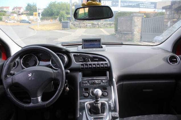 PEUGEOT 3008 PREMIUM PACK 1.6 HDI 112 CV BVM6 / GRIP CONTROL / ORIGINE FRANCE 5