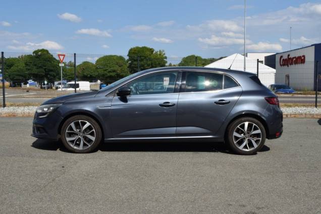 RENAULT MEGANE IV INTENS 1.6 DCI 130 CV 8