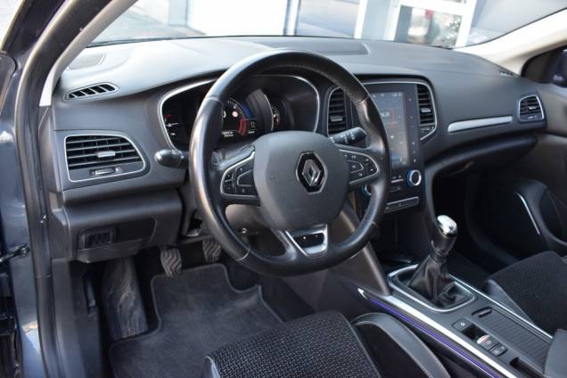 RENAULT MEGANE IV INTENS 1.6 DCI 130 CV 9