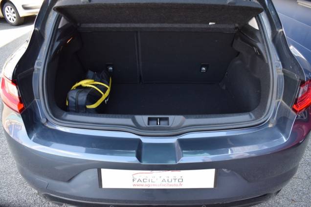 RENAULT MEGANE IV INTENS 1.6 DCI 130 CV 18