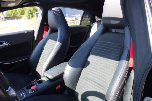 MERCEDES BENZ CLA SHOOTING BRAKE PACK AMG 177 CV 7G-DCT / TOIT OUVRANT 11