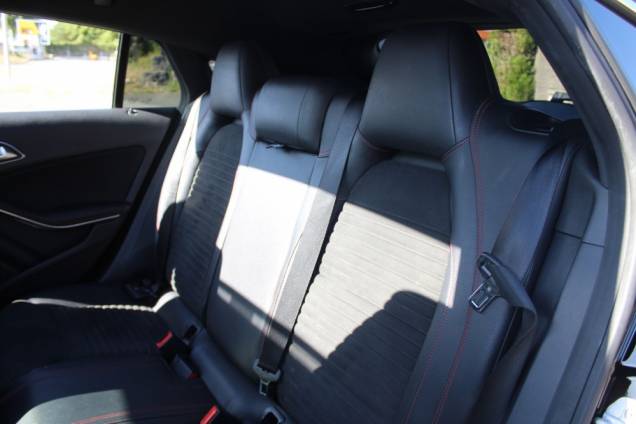 MERCEDES BENZ CLA SHOOTING BRAKE PACK AMG 177 CV 7G-DCT / TOIT OUVRANT 13