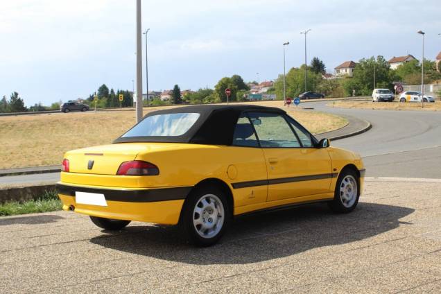 PEUGEOT 306 CABRIOLET 1.6i 90 CV BVM5 / ORIGINE FRANCE 6