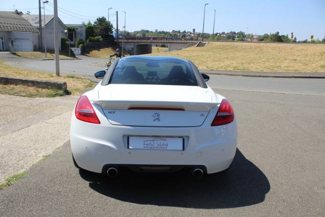 PEUGEOT RCZ R 1.6 270 CV BVM6 / JBL 9