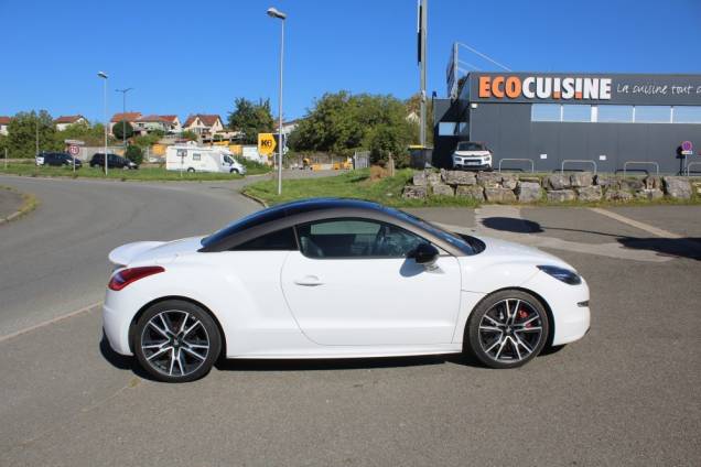 PEUGEOT RCZ R 1.6 270 CV BVM6 / JBL 5