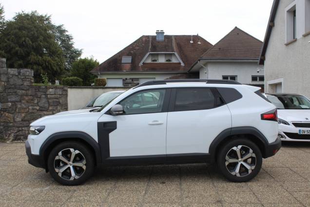 DACIA DUSTER JOURNEY 1.6i 140 CV HYRBID 140 CV BVA / ORIGINE FRANCE 4