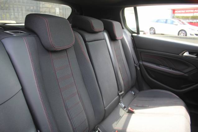 PEUGEOT 308 GT LINE BLUEHDI 130 CV BVM6 / TOIT PANORAMIQUE 16