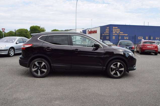 NISSAN QASHQAI N-CONNECTA 1.5 DCI 110 CV / 90500 KMS / CARNET D'ENTRETIEN COMPLET / TOIT PANORAMIQUE 7