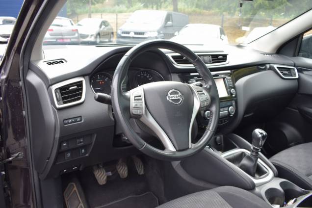 NISSAN QASHQAI N-CONNECTA 1.5 DCI 110 CV / 90500 KMS / CARNET D'ENTRETIEN COMPLET / TOIT PANORAMIQUE 9