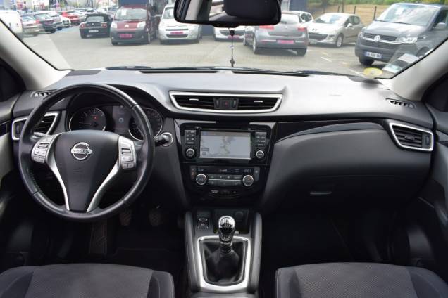 NISSAN QASHQAI N-CONNECTA 1.5 DCI 110 CV / 90500 KMS / CARNET D'ENTRETIEN COMPLET / TOIT PANORAMIQUE 14