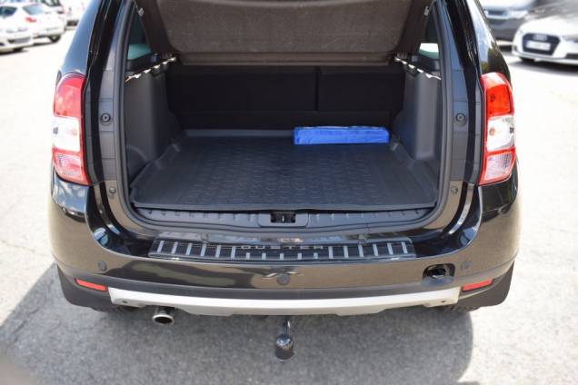 DACIA DUSTER PRESTIGE 4X4 1.5 DCI 110 CV / CROCHET D'ATTELAGE / 1ère MAIN / 45500 KMS 18 DACIA DUSTER PRESTIGE 4X4 1.5 DCI 110 CV / CROCHET D'ATTELAGE / 1ère MAIN / 45500 KMS 18