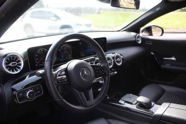 MERCEDES BENZ CLASSE A BUSINESS LINE 180 116CV 7G-DCT / ORIGINE FRANCE 5