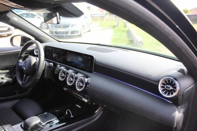 MERCEDES BENZ CLASSE A BUSINESS LINE 180 116CV 7G-DCT / ORIGINE FRANCE 6
