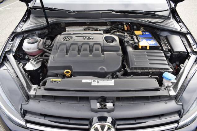 VOLKSWAGEN GOLF VII CONFORTLINE 1.6 TDI 115 CV / ORIGINE FRANCE 18