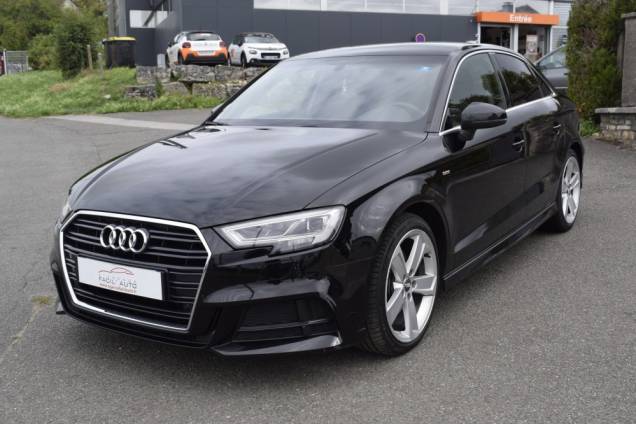AUDI A3 BERLINE SPORT LIMITED 35 TDI 150 CV STRONIC  1