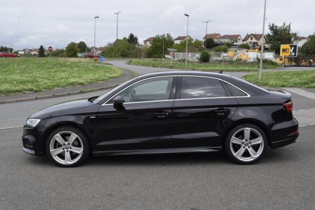 AUDI A3 BERLINE SPORT LIMITED 35 TDI 150 CV STRONIC  2
