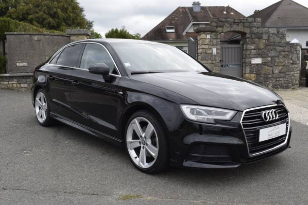 AUDI A3 BERLINE SPORT LIMITED 35 TDI 150 CV STRONIC  5