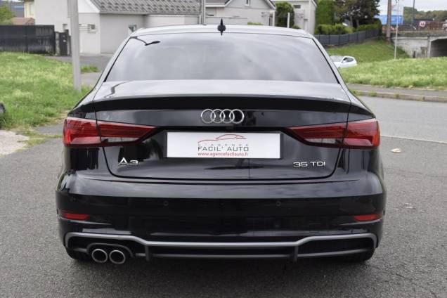 AUDI A3 BERLINE SPORT LIMITED 35 TDI 150 CV STRONIC  8