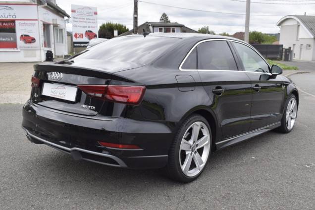 AUDI A3 BERLINE SPORT LIMITED 35 TDI 150 CV STRONIC  9