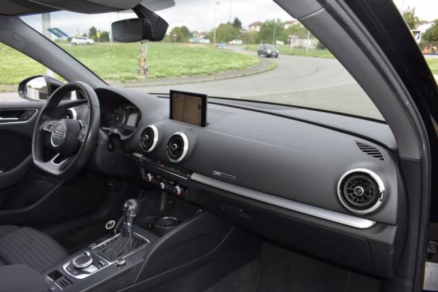 AUDI A3 BERLINE SPORT LIMITED 35 TDI 150 CV STRONIC  16