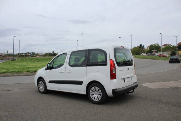CITROEN BERLINGO 1.6 HDI 92 CV BVM5 / ATTACHE REMORQUE / CLIMATISATION 5
