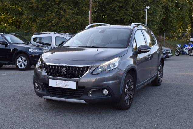 PEUGEOT 2008 ALLURE 100 CV BVM6 / SUIVI COMPLET EXCLUSIF PEUGEOT  1