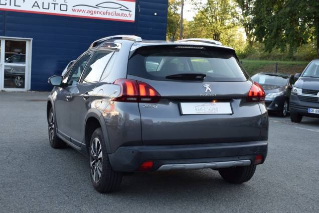 PEUGEOT 2008 ALLURE 100 CV BVM6 / SUIVI COMPLET EXCLUSIF PEUGEOT  4