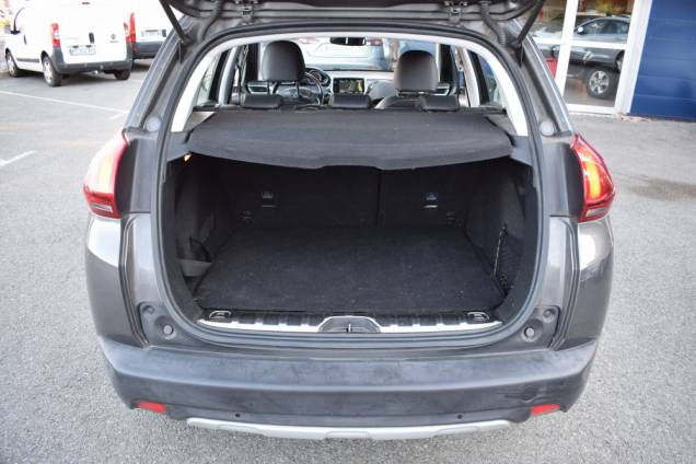 PEUGEOT 2008 ALLURE 100 CV BVM6 / SUIVI COMPLET EXCLUSIF PEUGEOT  15