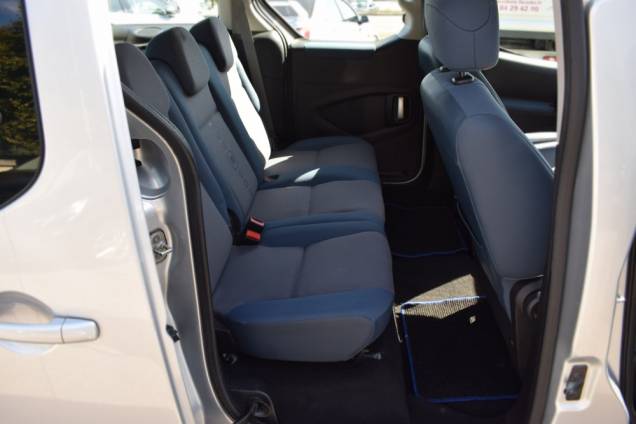 CITROEN BERLINGO MULTISPACE 5 PLACES / 1.6 16 V 90 CV / CROCHET D'ATTELAGE 12