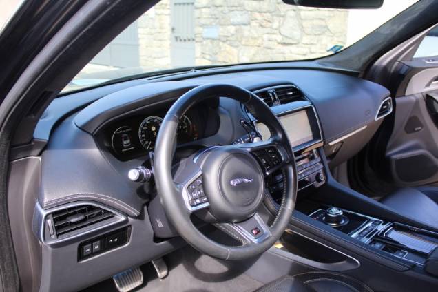 JAGUAR F-PACE S 3.0 V6 300 CV BVA 2