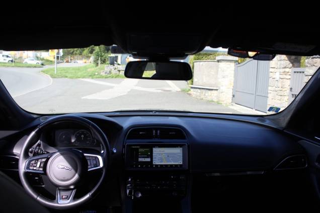 JAGUAR F-PACE S 3.0 V6 300 CV BVA 5