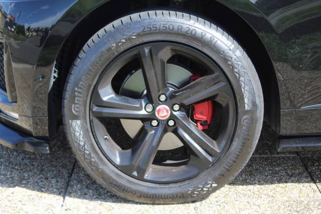 JAGUAR F-PACE S 3.0 V6 300 CV BVA 10
