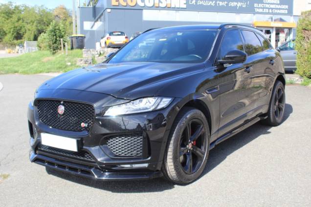 JAGUAR F-PACE S 3.0 V6 300 CV BVA 11