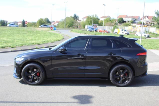 JAGUAR F-PACE S 3.0 V6 300 CV BVA 12